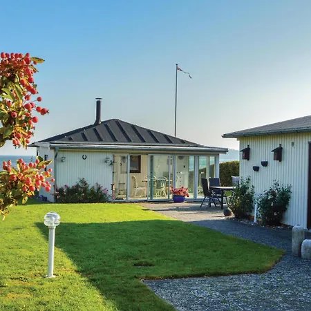 Three-bedroom In Сasa de vacaciones Hejls