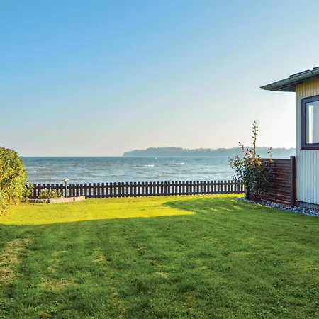 Three-bedroom In Сasa de vacaciones Hejls