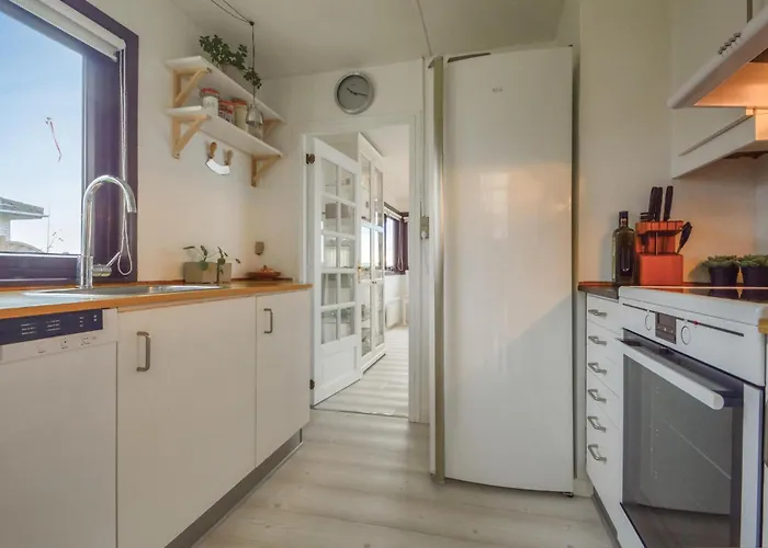 Three-bedroom In *